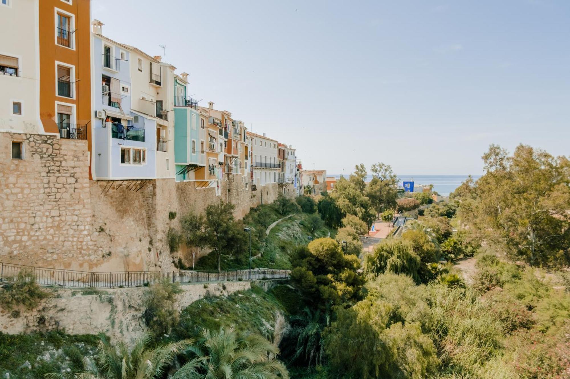Casa Colgante Con Vistas Panoramicas Junto Al Mar. Leilighet Villajoyosa Eksteriør bilde
